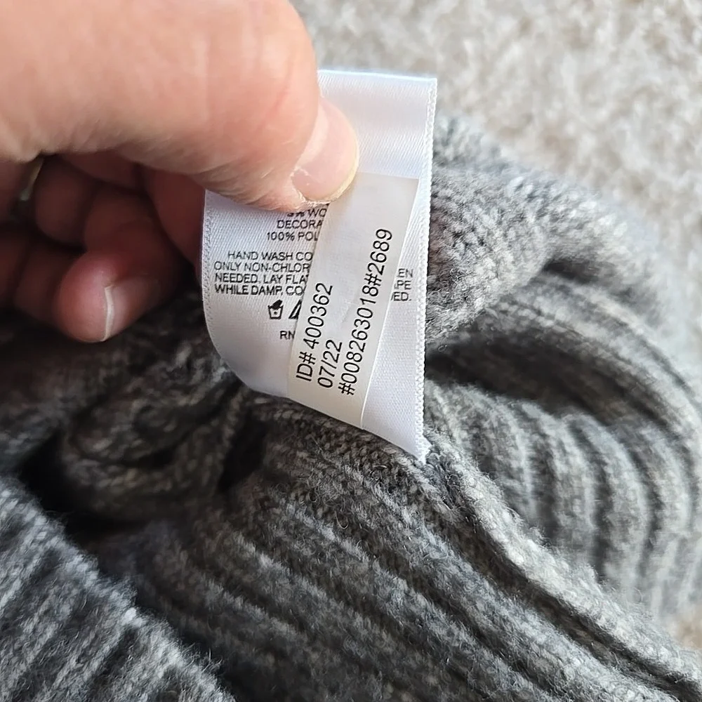 Express Gray Cable Knit Satin Bow Tie Back Sweater Crewneck Women's Sz M Cottage